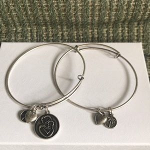 Palm Beach Jewelry mother and child bracelets
